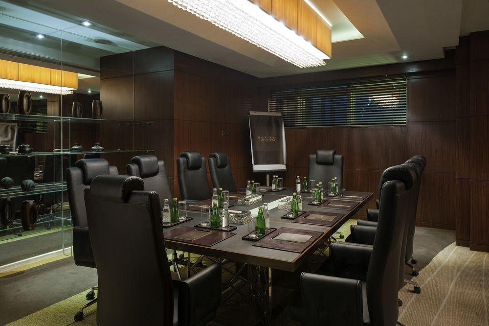 The Venue Jeddah Corniche Hotel Exterior photo A meeting room at the Four Seasons Hotel, Mumbai