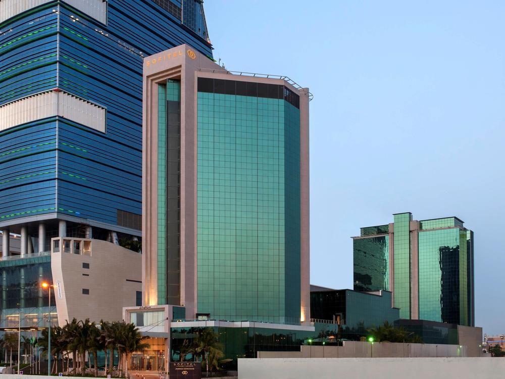 The Venue Jeddah Corniche Hotel Exterior photo The headquarters of the Central Bank of Kuwait in Kuwait City