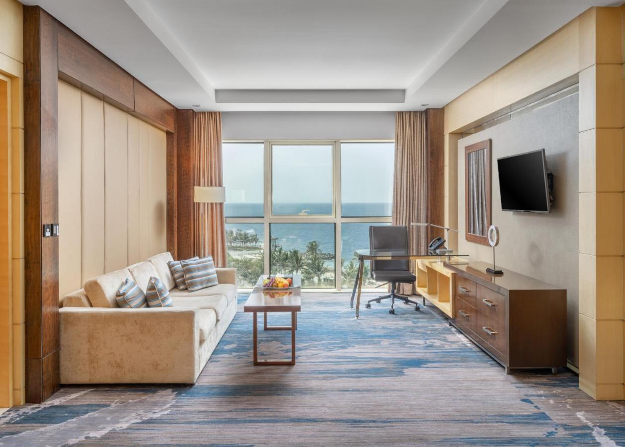 The Venue Jeddah Corniche Hotel Exterior photo Suite at the Hilton Alexandria