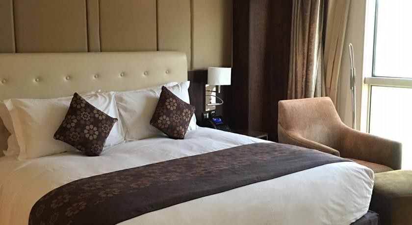 The Venue Jeddah Corniche Hotel Exterior photo A bed runner