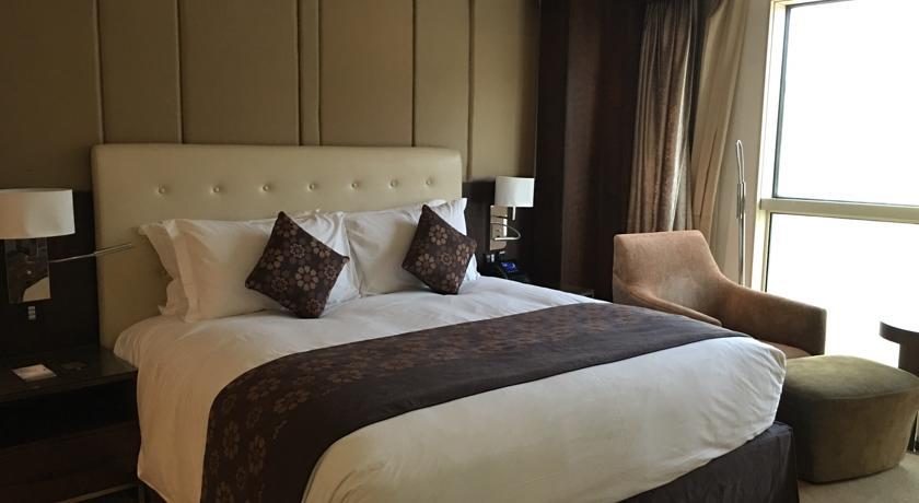 The Venue Jeddah Corniche Hotel Exterior photo A bedroom at the hotel